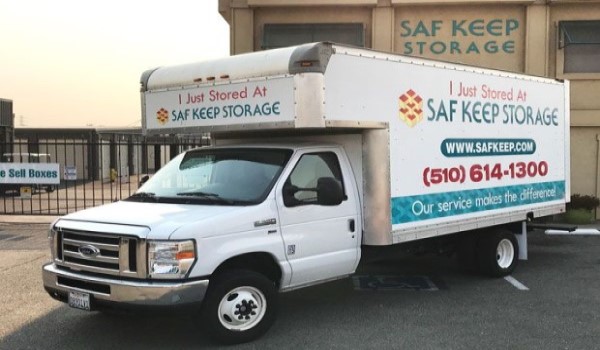 Saf Keep branded moving truck