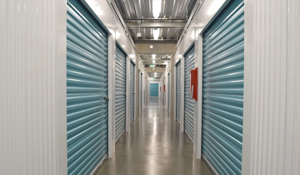 Row of storage units at Saf Keep Hayward