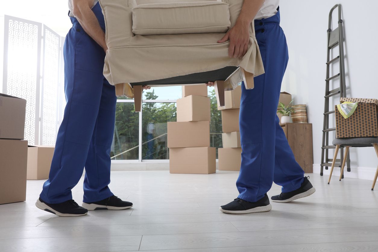 Should You Hire Movers or DIY? Pros and Cons for Moving Season